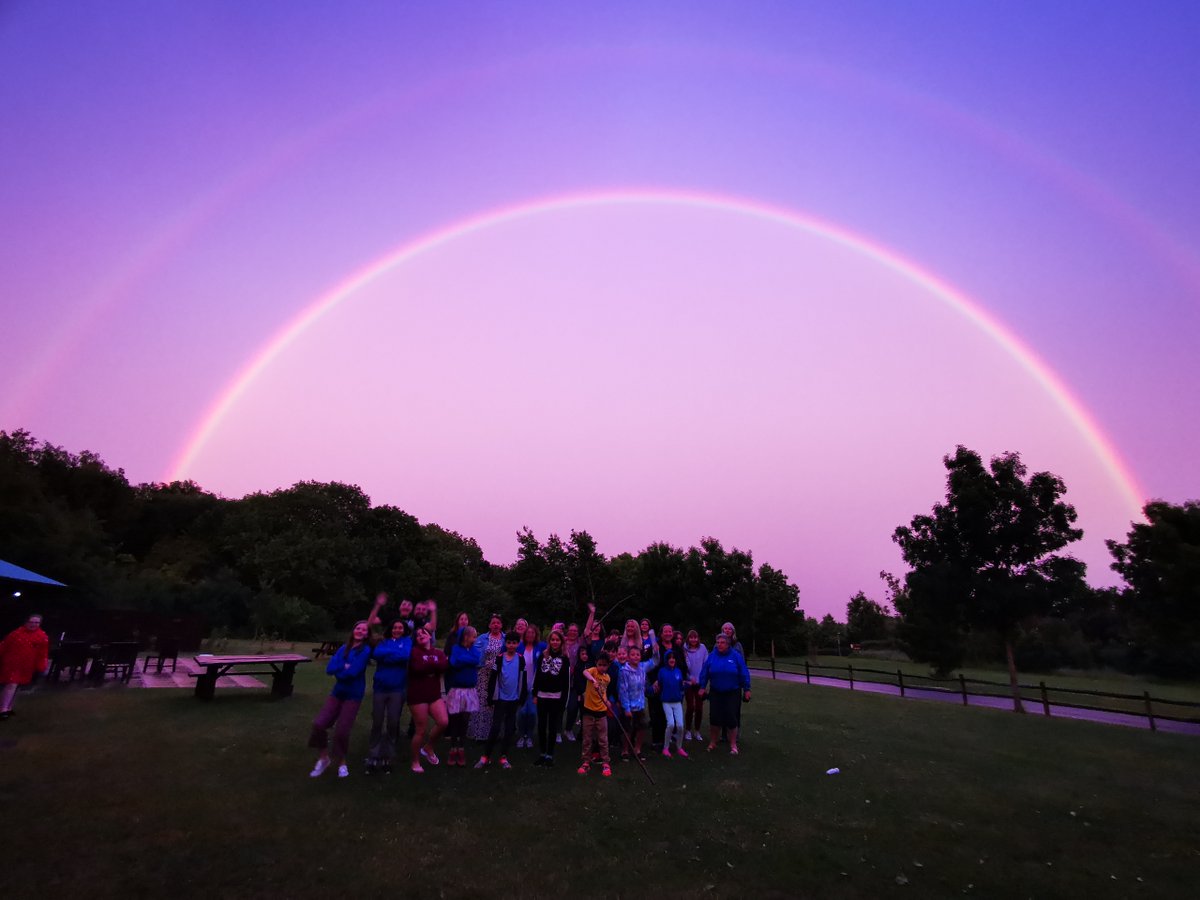 WidowedAndYoung's tweet photo. This #FathersDay weekend, a group of WAY Widowed and Young members and their families travelled to Derbyshire together to make new memories. It was a special moment when this magical double rainbow appeared overhead 💙🌈

#makingnewmemories #makingrainbows #widowedyoung https://t.co/FJbq5Un4PM