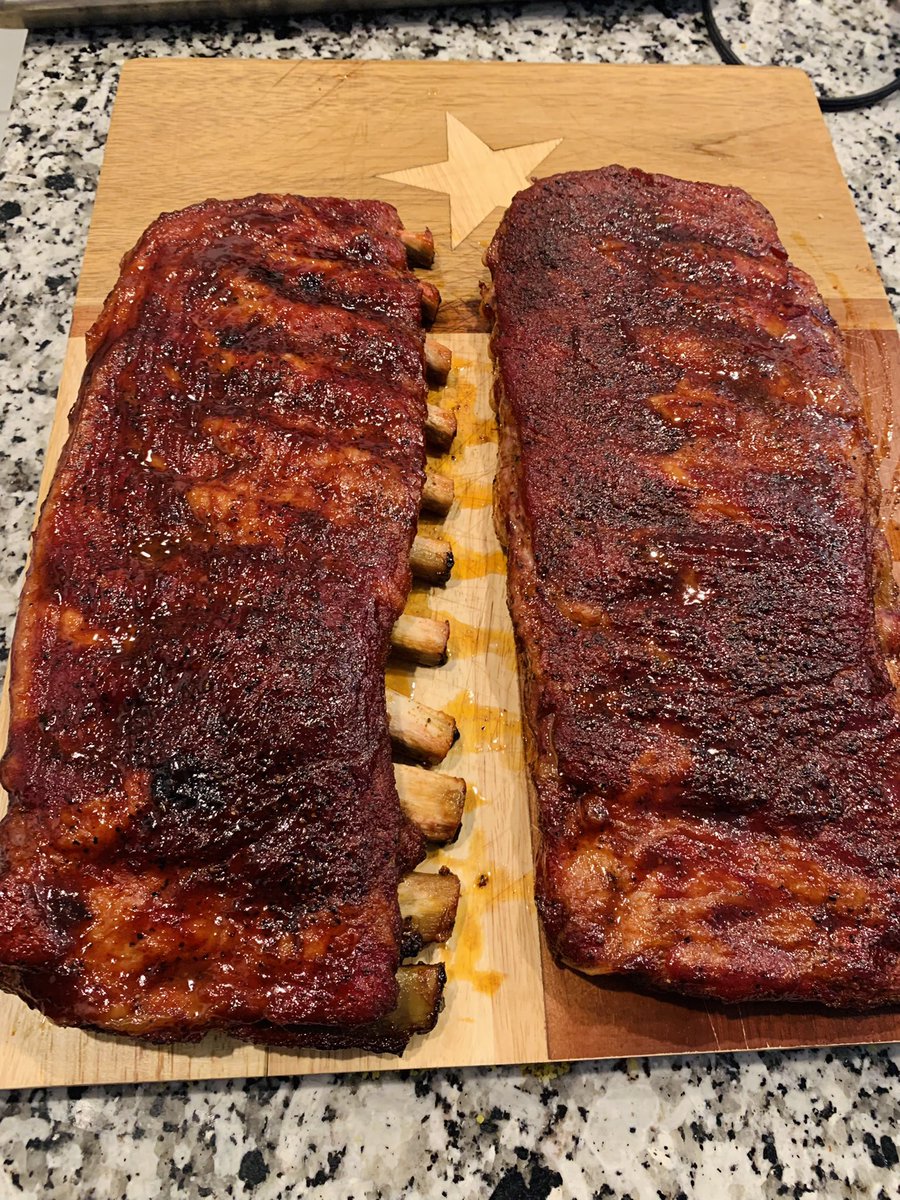 FFMeatSweats's tweet photo. Finished with some @bigdeckbbqco Medora sauce! #FFBBQ #Traeger #Hardcorecarnivore #Meatchurch #LifesBetterOnABigDeck #BBQ #Ribs #ATX #DrippingSprings https://t.co/EvtwEbFenA