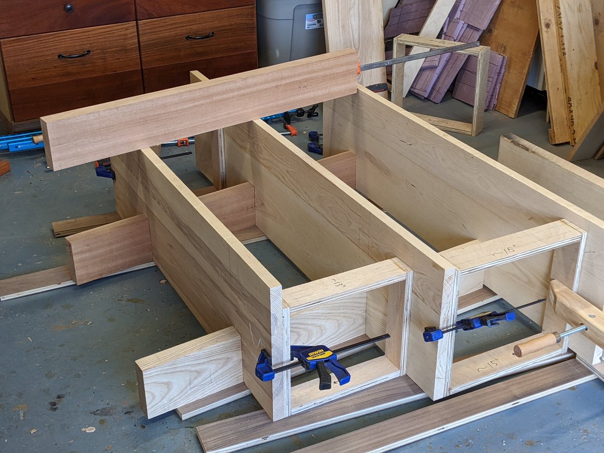 TianWoodwork's tweet photo. Some pairs of joints done, many more to go. #project59 https://t.co/zDUIyJyKS0