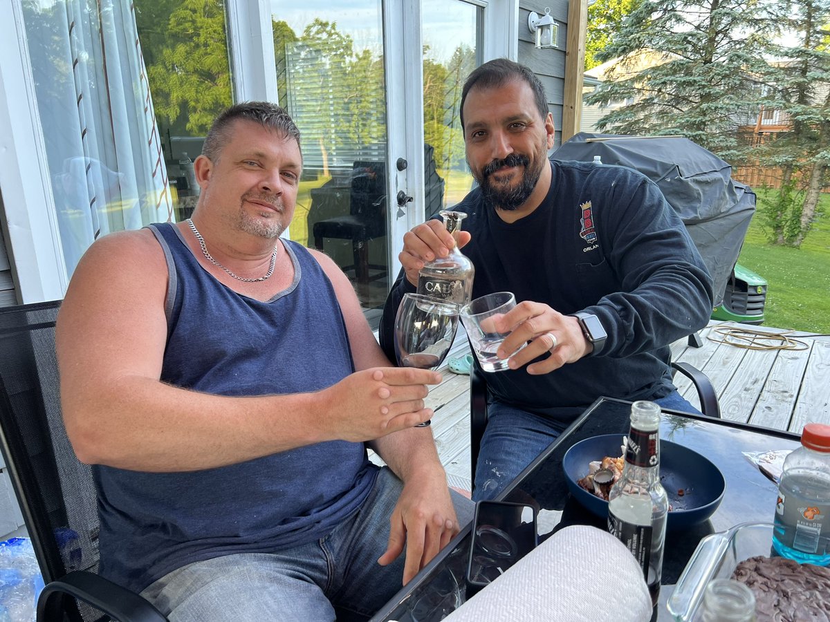 ShotoBalt's tweet photo. @sammyhagar Me and my bro @greg_panneitz of Cartoons Mag sharing a bottle of @cabowabotequila Blanco on this Fathers Day! Hope you had a thunderous one as well!!!#cabowabo #FathersDay https://t.co/2KsvzoA371