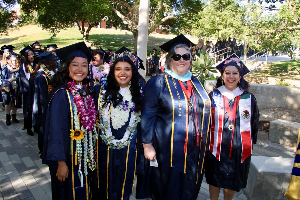 Congratulations to our amazing graduates--Kristina Chavez, Heather Edberg, Alyssa Garcia, Raquel Mentor, Colton Park, and Leia Abiador

Pictured (L-R): Leia, Alyssa, Heather, and Kristina