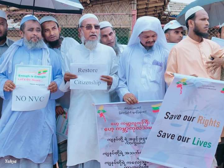 ForYrd's tweet photo. The Rohingya people are protesting to back to their home land.
#Nomorerefugeelife
#Letsgohome
#Withdignity
#AndSafety
#EnoughisEnough
#ThankyouBangladesh https://t.co/d4754gUGky