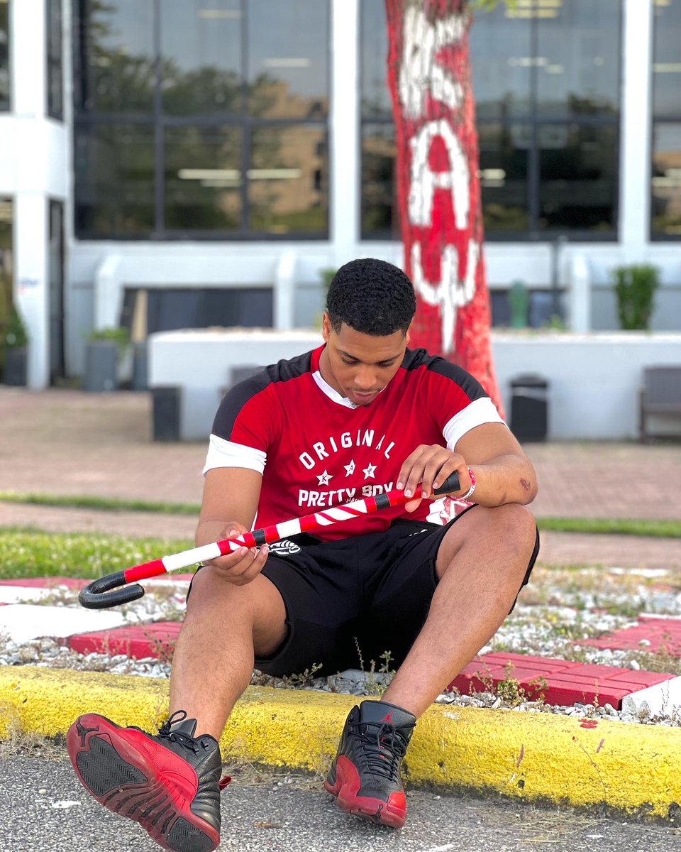 JuggwitNei_'s tweet image. First First Last Last ♦️👌🏽 #DeltaChapter