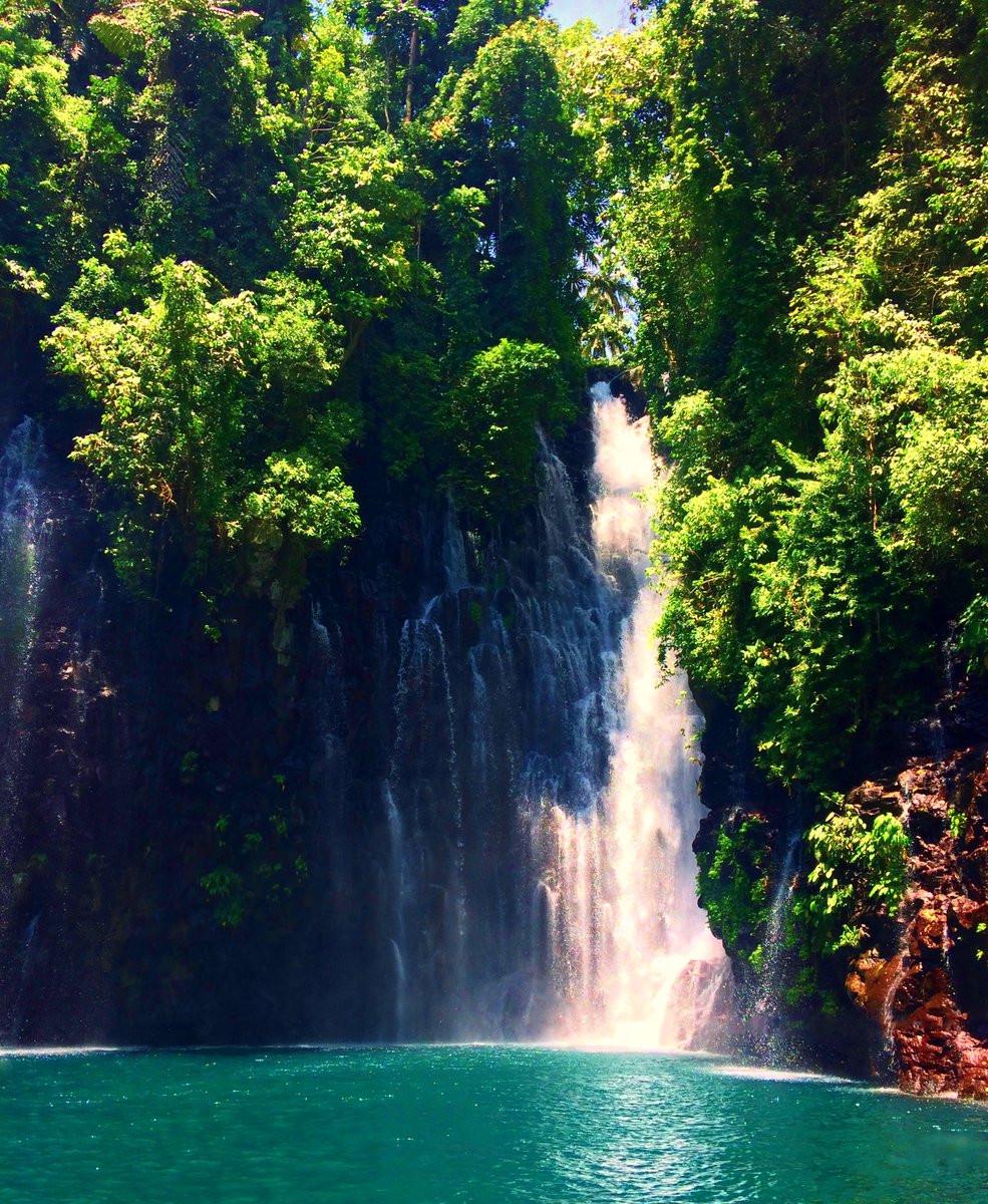 arravoices's tweet photo. Would be nice to go thereβs again. Or any waterfalls really would be a great adventure. #TinagoFalls #Iligan #Philippines #chasingwaterfalls https://t.co/lFOsifZG3E