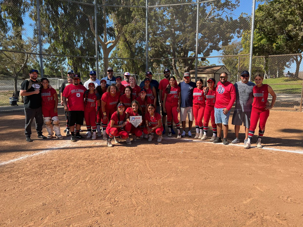 Got it done! These girls fought hard every game, couldn’t be more proud💙❤️ #PGFBound <a href="/myahzuniga/">myahzuniga.08</a> <a href="/JeslynC2022/">2022 MIF Jeslyn Cuellar</a> <a href="/juliessa_rosas/">Juliessa Rosas</a> <a href="/MorganB2023/">2023 Middle Infield Morgan Bradford</a> @AlexaValdez2022 @MadisonRey2023 @Marissa37934323 <a href="/KamerynnC/">KamerynnCordova2022</a> <a href="/2023_alinahern/">Alina Hernandez</a> <a href="/1bLhp/">Kamielle Powell - Pitcher - 2022</a> <a href="/JohalSiya/">2022 Power Hitter/1st Baseman Siya Johal</a> <a href="/lexi111138/">Alexus Carter</a> @RileyWorkmann10 <a href="/maddym_04/">maddy martinez✨</a>