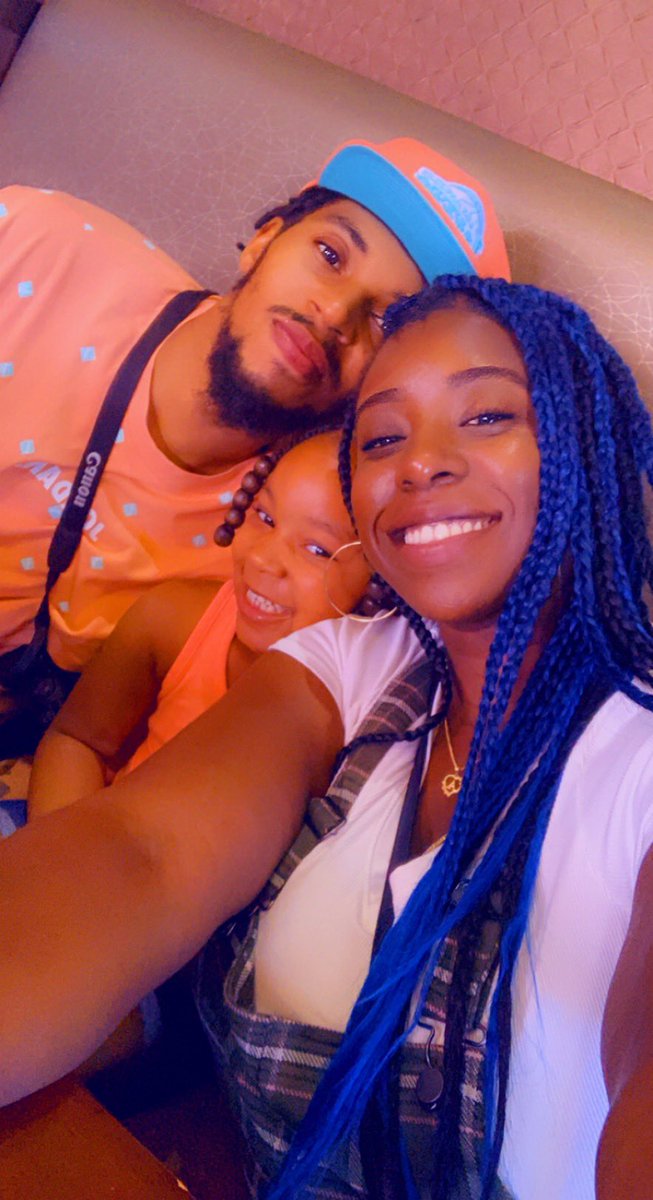 LadyFknRoyaltyy's tweet image. Happy Fathers Day to the best to ever do it. We love you papa💙 @RealFknRoyalty