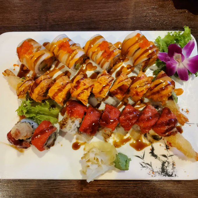 Happy Father's day to all the dads and daddies, bio and non-bio alike.  Spent the afternoon having sushi