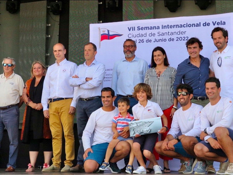 ⛵️ #Vela #Sailing El cántabro Newind Food se lleva la Copa de España de <a href="/J80Santander/">J80Santander</a> thornado.es/el-cantabro-ne…
