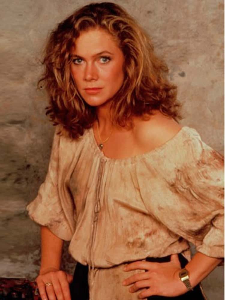 Happy Birthday to Kathleen Turner .. 