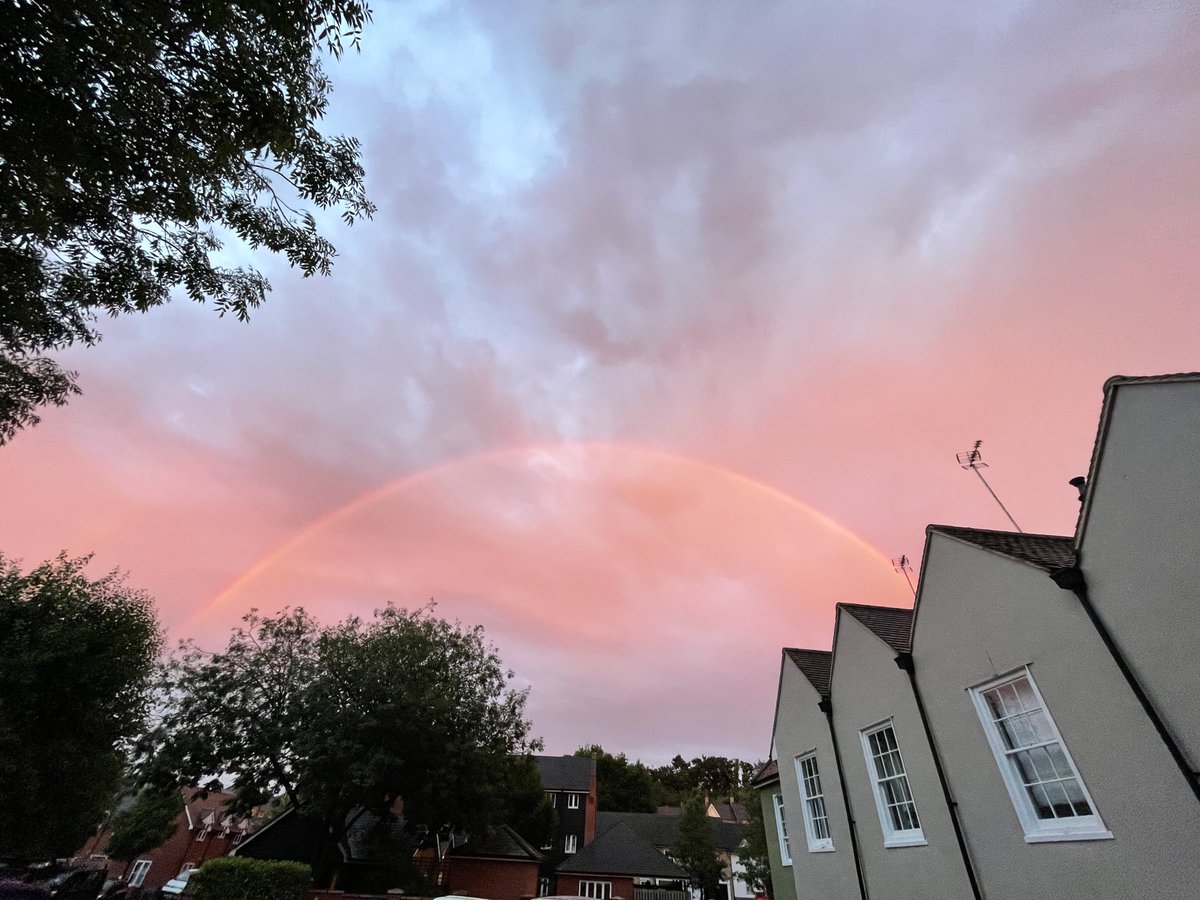 baddershell2010's tweet image. Just a rainbow