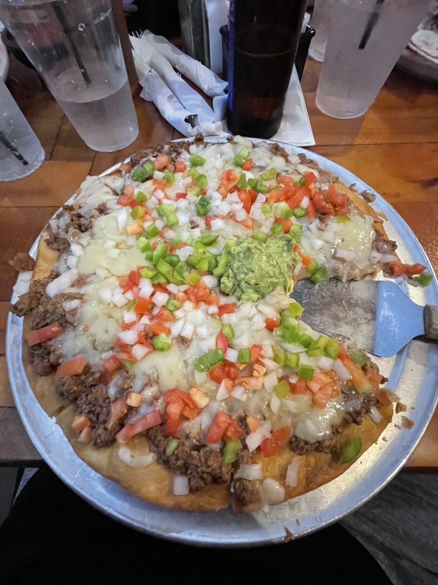 GorillaDankie's tweet photo. mexican pizza #FatBoyShit https://t.co/NSDUWqggnT