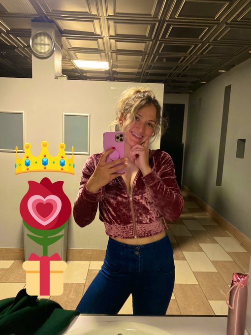 Happy Father&rsquo;s Day to all of You😍🎁  &bull;Treat yourself as a King today✨😘🌹💗👑  Here&rsquo;s a 25% discount on all<a href="/tag/video"class="tags"><span>#video</span></a><a href="/tag/bathtime"class="tags"><span>#bathtime</span></a><a href="/tag/special"class="tags"><span>#special</span></a>