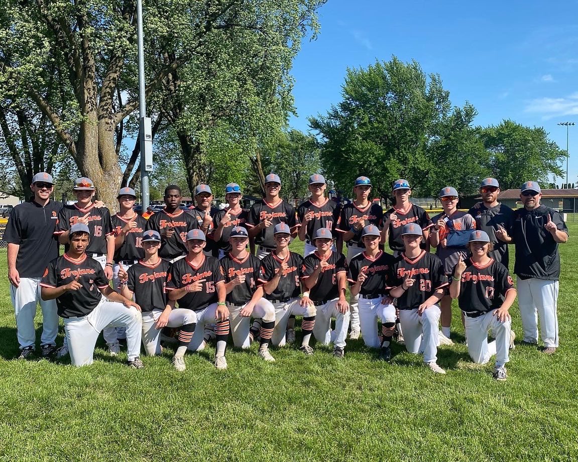 eastloobaseball's tweet photo. Super proud of these young men. Last night we picked up our 9th win of the season which gives us the most wins in the Bound area (starting in 2009). That being said there is still a lot of season left and these kids will continue to compete. https://t.co/xT8ZBKBC9V