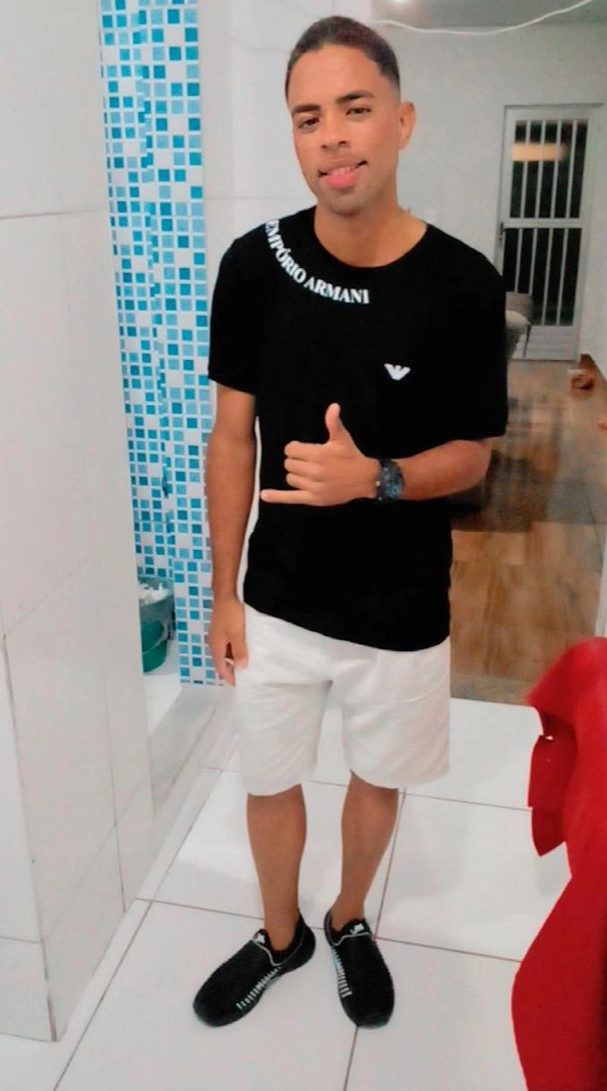 pinguinho71's tweet photo. festinha ontem 🏌️‍♂️ https://t.co/PZHLuBkIcF