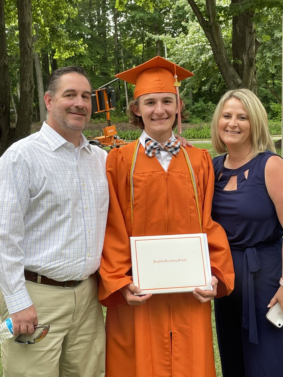 Happy Father’s Day <a href="/dadcoach8/">Tucker Snyder</a> ! Thank you for pushing me everyday to be the best ball player and young man possible. love you Dad❤️!