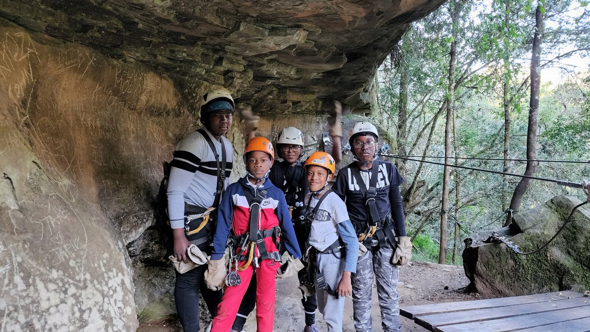 sontondlovu's tweet photo. A perfect end to a perfect weekend break in the mountains. Thank you Drakensberg, Didima Resort, @CanopyTourSA @EZEMVELOKZNWild ! The #BirthdayShotLeft was such an epic adventure! We will be back. #ShotLeft #LetsGoWild #KhumoTurns11 #Didima https://t.co/dLm2c8SoeK