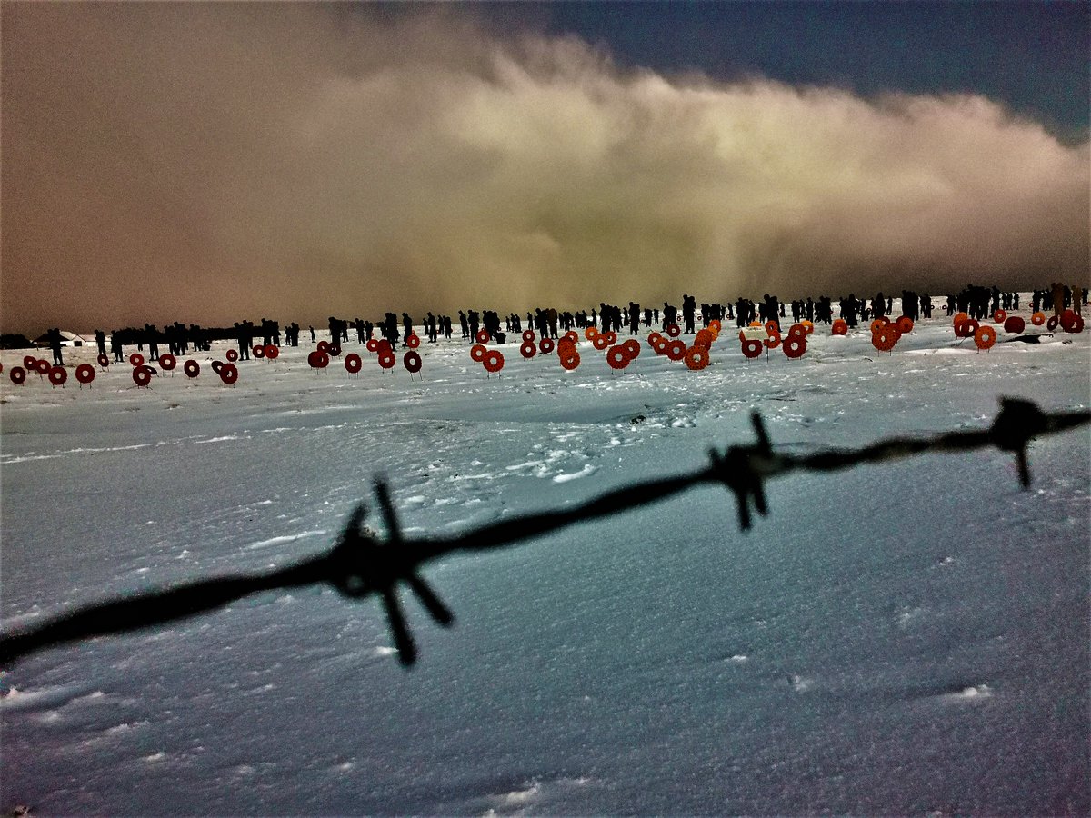kelper60's tweet photo. #Standingwithgiants #sapperhill we spent a wee while watching the snow clouds coming over Sapper Hill... https://t.co/G2nLxkLyMr