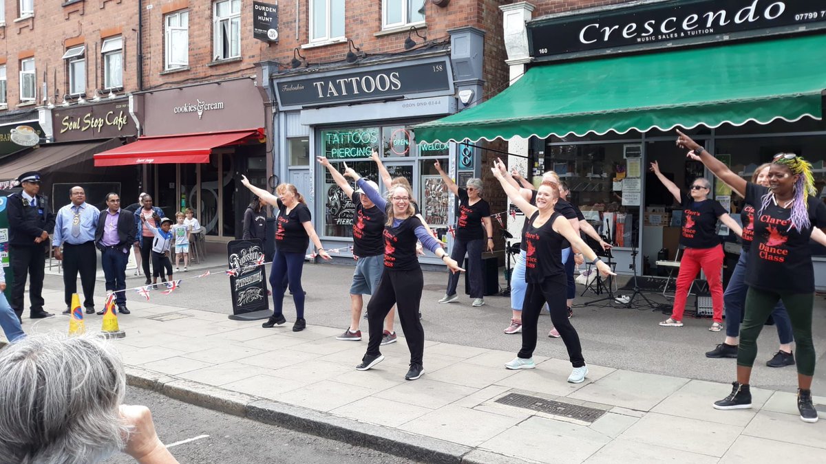 Clare Farrow tweet media