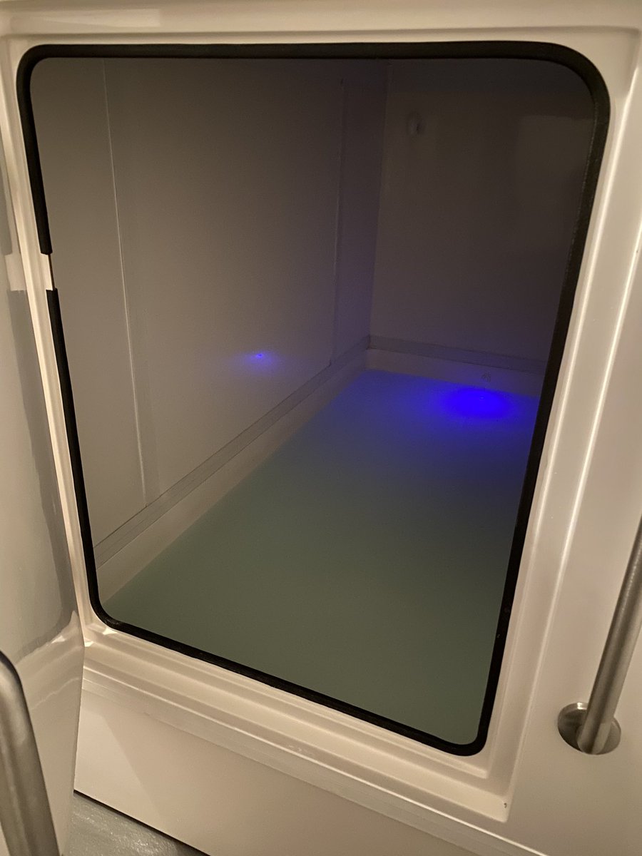 thing12games's tweet photo. Took my kids to #FloatSeattle for a little sensory deprivation relaxation.

My first time in a box style tank (4th float). Their very first time (they used pods).

Such a cool experience. https://t.co/2CVe32hvDW
