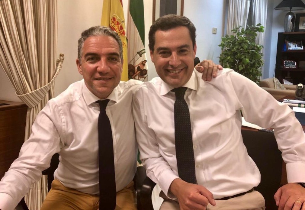 GemmaDeANDRES3's tweet photo. La izquierda debe entonar un 'MEA CULPA' YA
Una condena x el robo d 680 millones € en los ERE, 37 años d hegemonía y mala gestión q comenzaron a caer hace 4 años y q la impecable gestión d @JuanMa_Moreno ha convertido en una mayoría absoluta
@eliasbendodo, always #theManbehind☺️ https://t.co/1Jq1vjMW4T