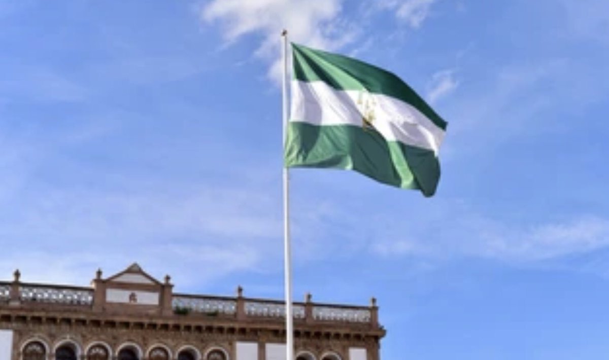 GarciaAdanero's tweet photo. ¡Enhorabuena Andalucía!
¡Enhorabuena @populares!
¡Enhorabuena @JuanMa_Moreno!

El fin del sanchismo está más cerca https://t.co/DaoUpxL3A5