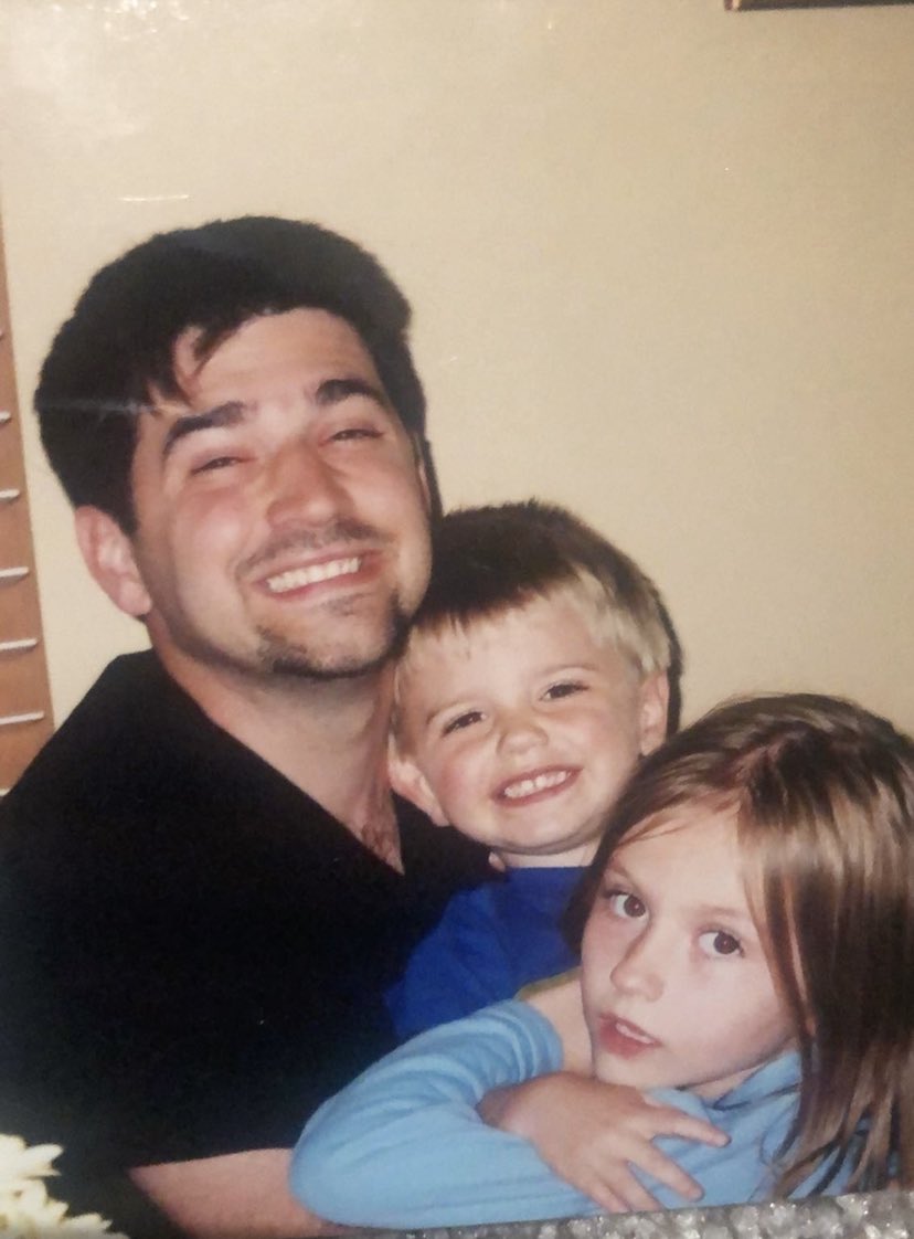 JSwizzyDizzy's tweet photo. Happy Father’s Day to the Oscar Robertson of painting @SethDenneyNews hope u hit the greens today! https://t.co/Xp4nHG037z