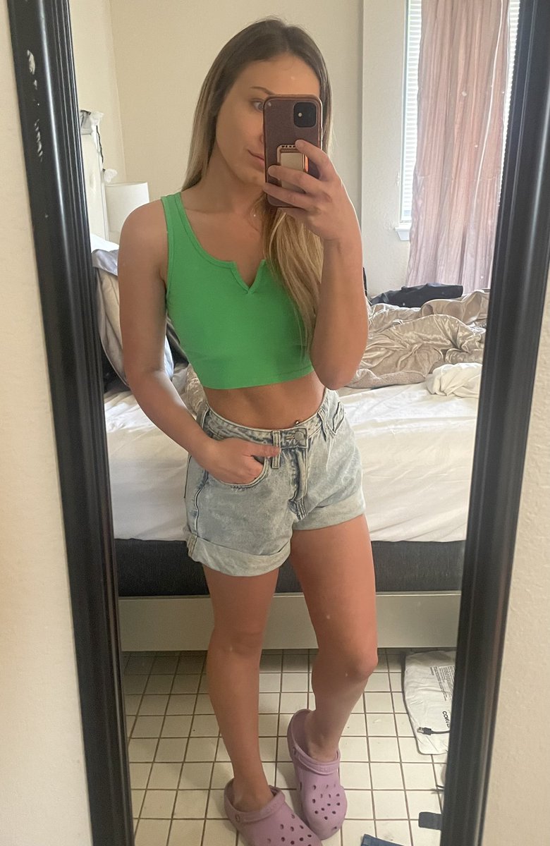 kay (@kayyvazx) on Twitter photo 
