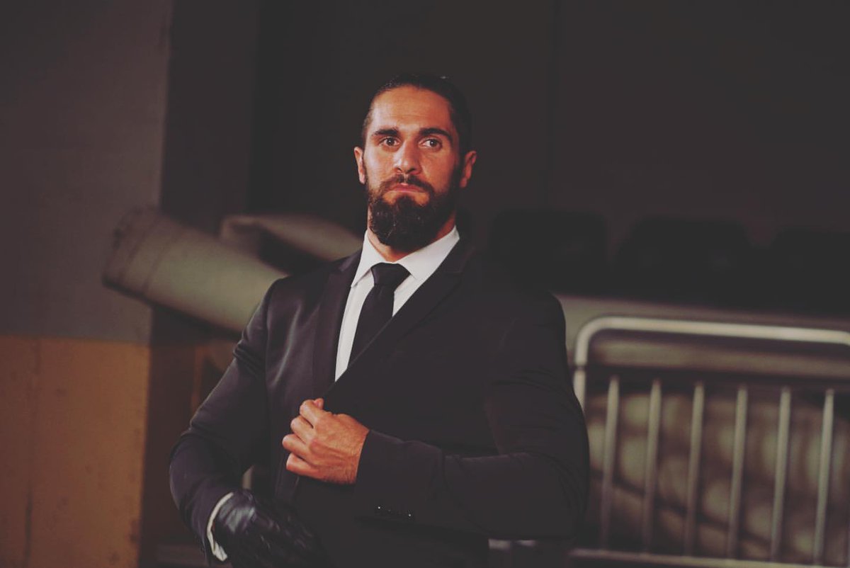 SethRNet's tweet image. Daily Photo #SethRollins #SethFreakinRollins #RollinsForever #EmbracetheVision #MondayNightRollins #WWE #Raw #WWERaw