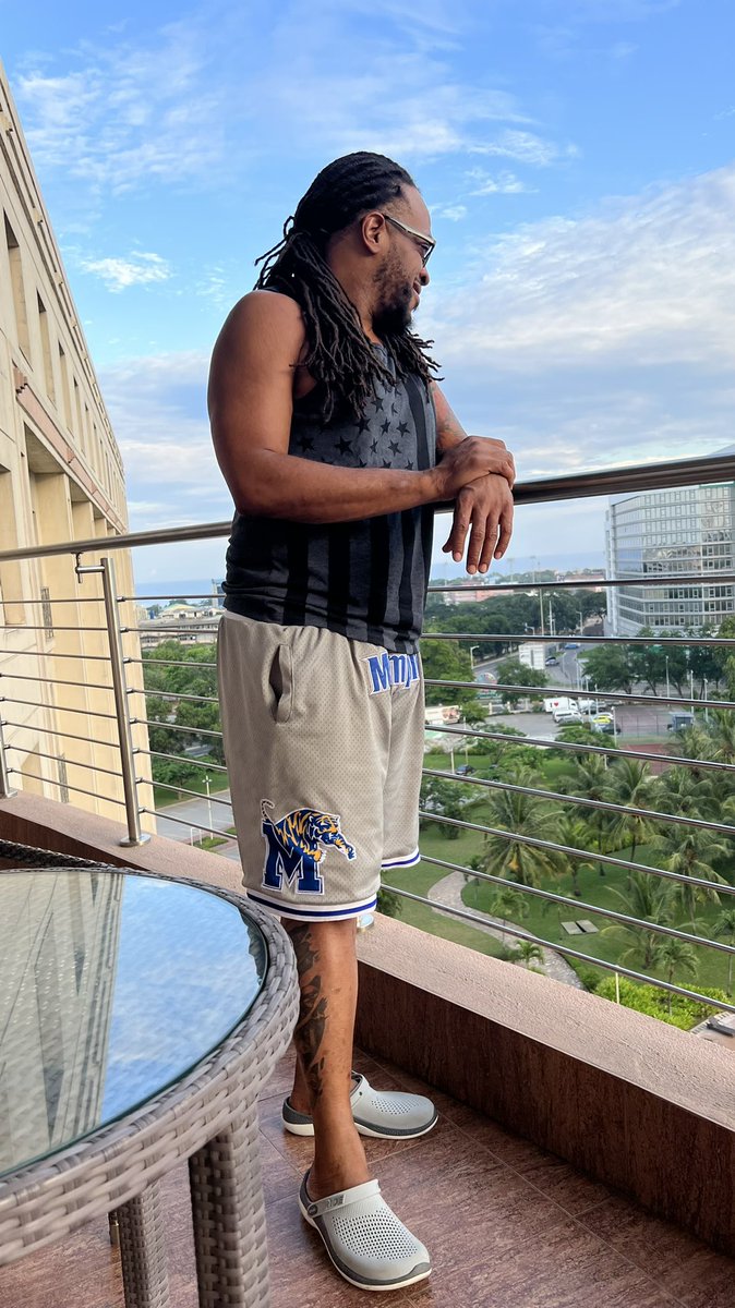 InvertTheWorld's tweet photo. Let’s get this shit poppin. 
#InvertTheWorld in Ghana https://t.co/G4OaTCYhdR