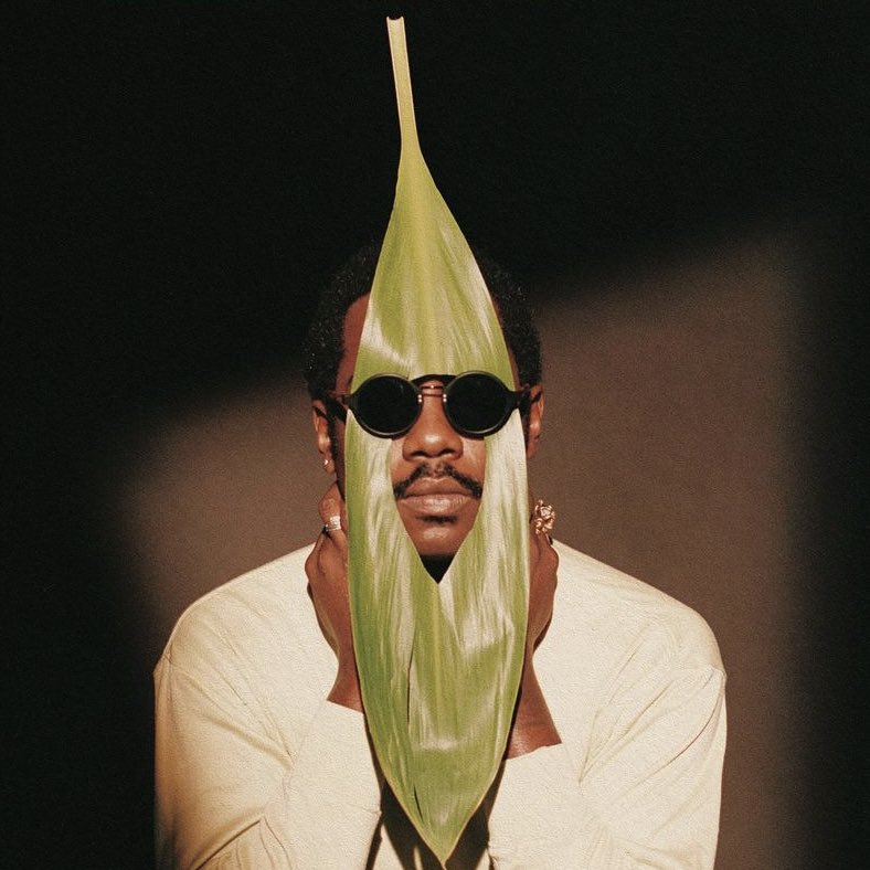 ToveLoBR's tweet photo. RUMOR: Segundo insider do ATRL, o rapper Channel Tres e a dupla sueca First Kid Aid estarão entre as colaborações do novo álbum de Tove Lo. #TL5 https://t.co/nB6TSkCECH