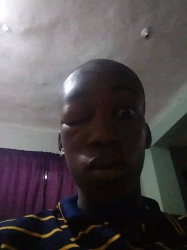 KendBest's tweet photo. A student of Command Secondary School, Enugu has been reportedly flogged to death by a soldier whose identity is yet to be revealed.@hrw
Please look into this matter and find justice for the parents.
#PastorTobi PBUY #ObiKwaso Staged ycee Lagos my president Khloe #ASUU https://t.co/0RZQf53vfl