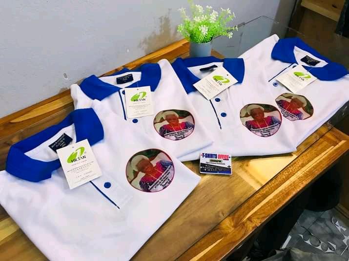 AimasseJonas's tweet photo. @initiatives229 
Pour vos événements(Anniversaires, Mariages, baptêmes..) , faites vos personnalisations ( T-shirt, Casquette, Tasse, cousssin, drap , étiquettes ...) chez nous à un coût très abordable . Contacts : 00229 90194626 (whatsapp/Call) .🇧🇯 https://t.co/TVRTsAhrbK