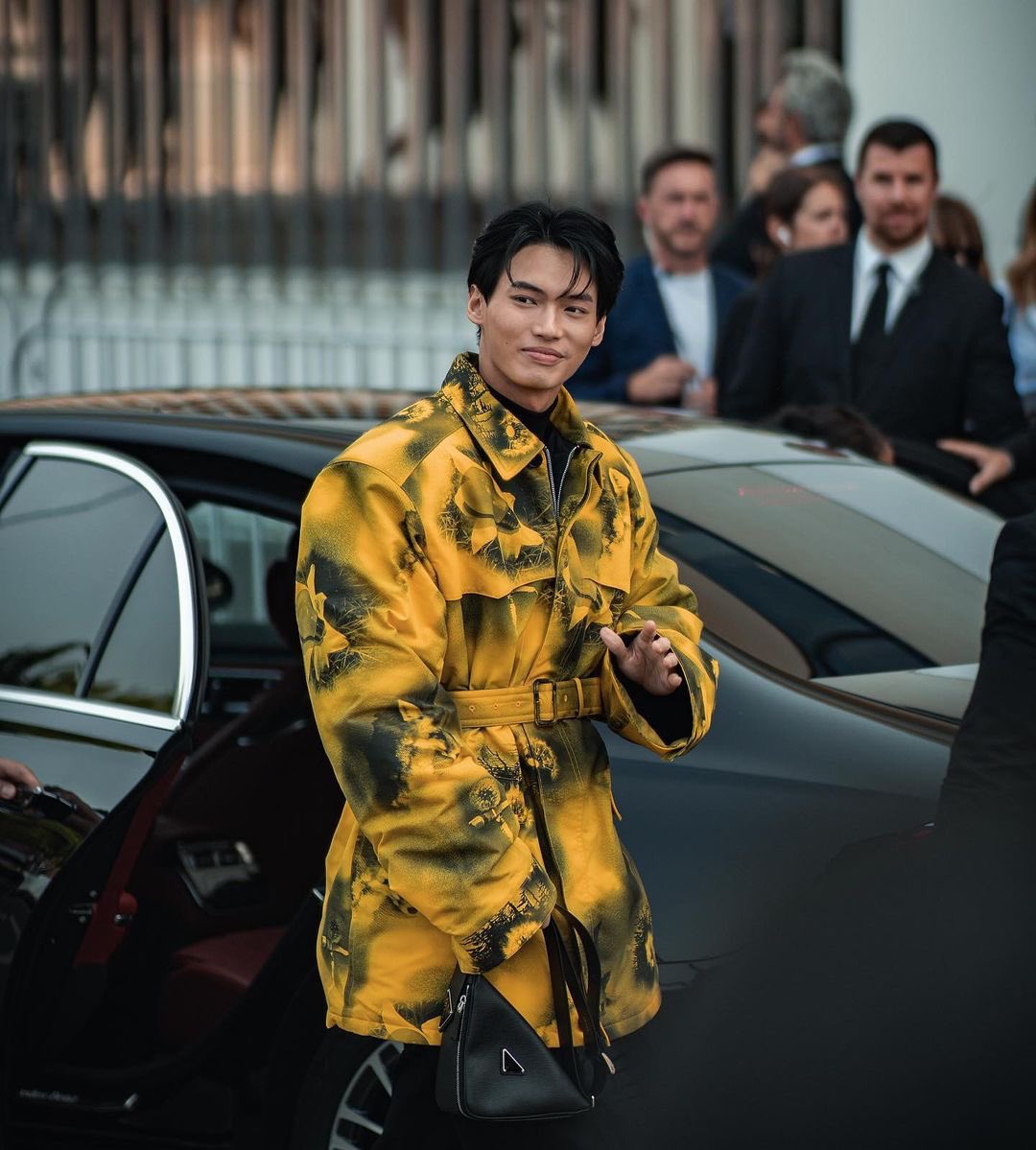 __opywpy__'s tweet photo. ⭐️🔥
📌 https://t.co/mGupunxXZq
cr. phabiosphoto_

#PRADAxWINMetawin 
#PradaSS23 
#winmetawin https://t.co/pGDmMFwlEG