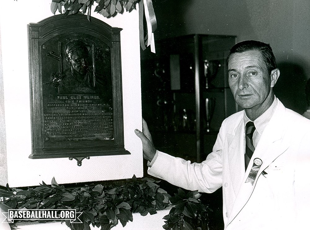 baseballhall's tweet photo. On this date in 1942, Paul Waner became the seventh member of the 3,000-hit club. Ten years later, Waner would be rewarded with a plaque in Cooperstown.
https://t.co/jGzrtCBMHv https://t.co/nDX1JpN4gD