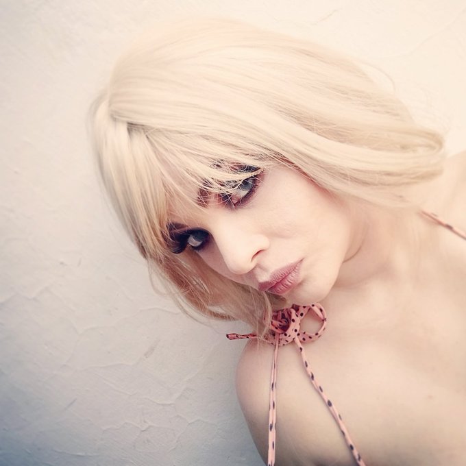 #Girls https://t.co/UeWWBh3OXT<a href="/tag/girls"class="tags">#Girls</a>