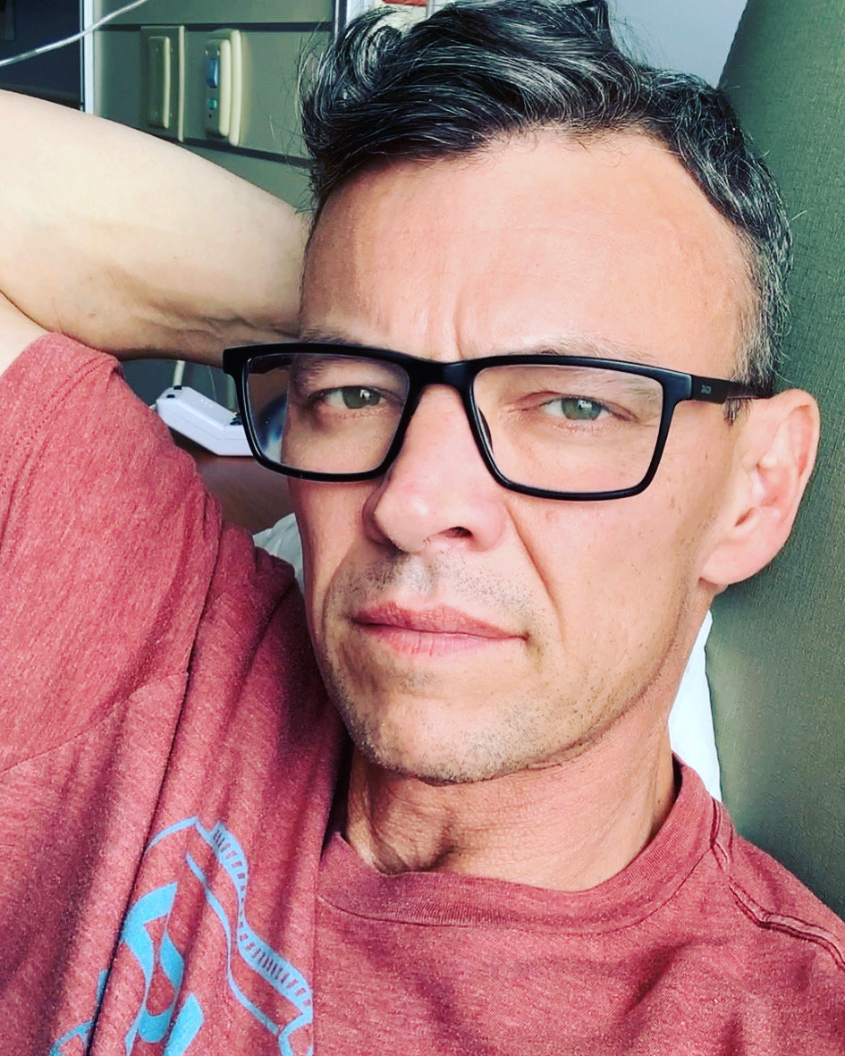 I'm a 4x survivor of Hodgkins Lymphoma. I have significant damage to my heart from years of treatment. I'll be having open-heart surgery in the next couple of weeks &amp; am trying to raise funds. Can you please share this post? God bless! #retweet
gofund.me/6bf8add3