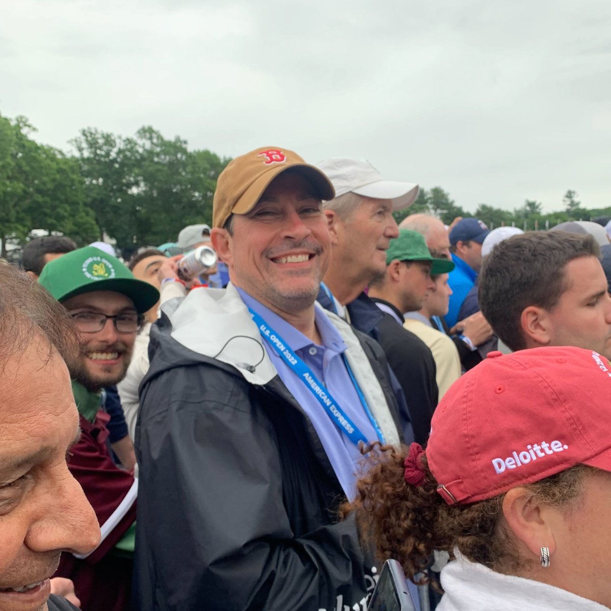 GOLF_com's tweet image. The Brookline souvenir money can't buy. 

Fitzpatrick's tee shot hit a fan on 15.  (📸: @cfed___ )