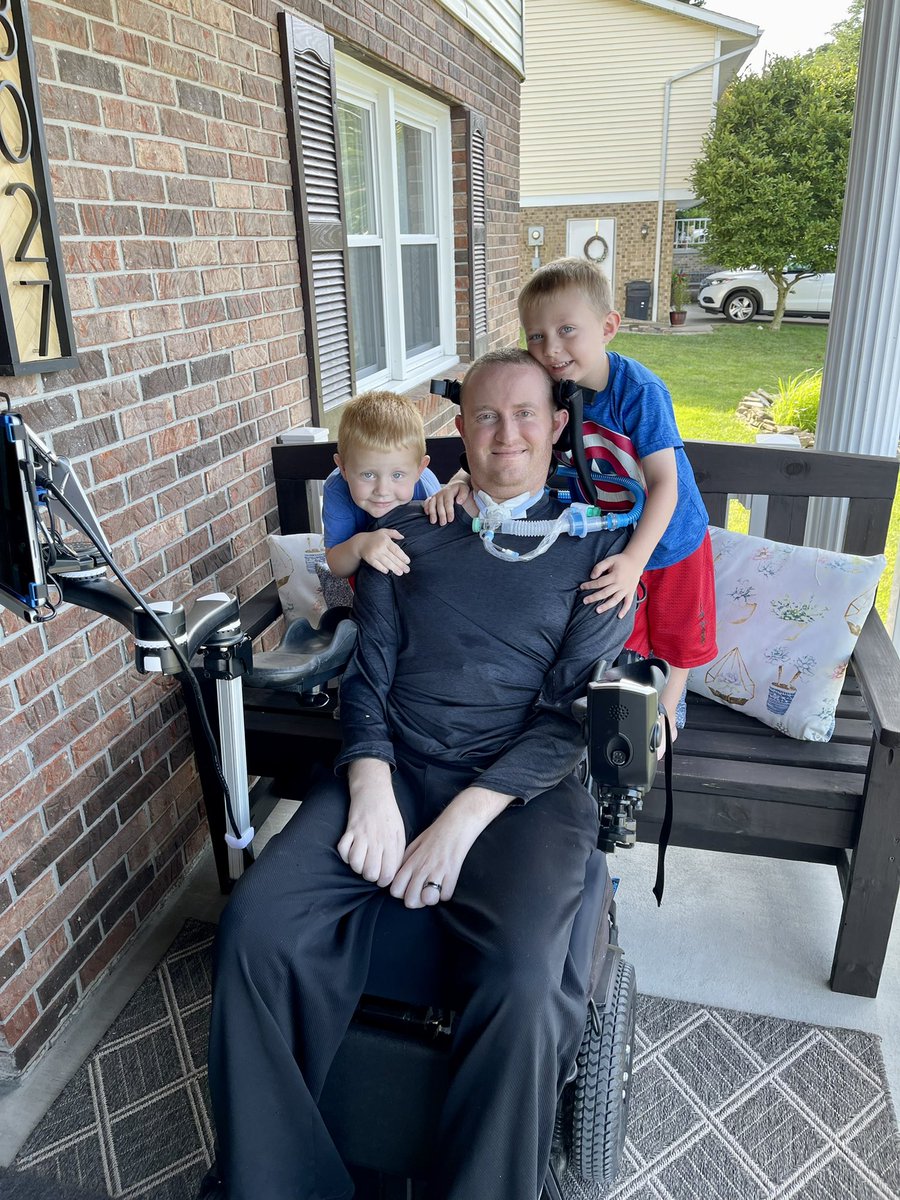 erika_poling's tweet photo. @SethPoling10 happy Father’s Day ! https://t.co/W0MXqKqhsG