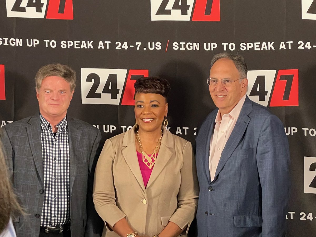 The Vice Chairs of our board, @JohnMBridgeland & @AlanKhazei, joined @BerniceKing in our office for the @247Filibuster on gun safety this weekend. #TakeThePodium #keepitgoing247