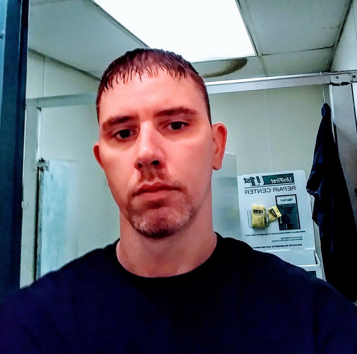 MakeupForLife tweet media