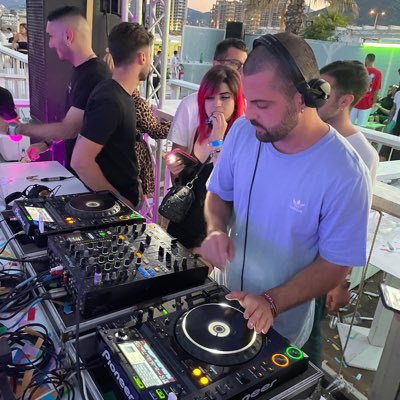 fernandosdr5's tweet photo. #NuevaFotoDePerfil https://t.co/2wy7WJban6