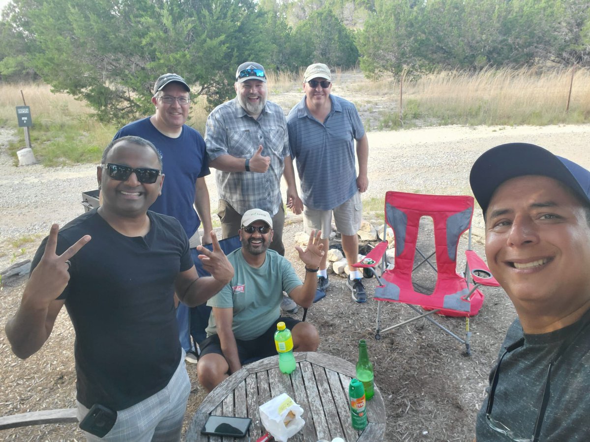 VilasUchil's tweet photo. During this weekend, I had the privilege to go camping with my buddies. My close friends keep me grounded and do not hesitate to provide their honest feedback. Radical transparency in feedback is crucial for success. https://t.co/bxfbOWJHlf