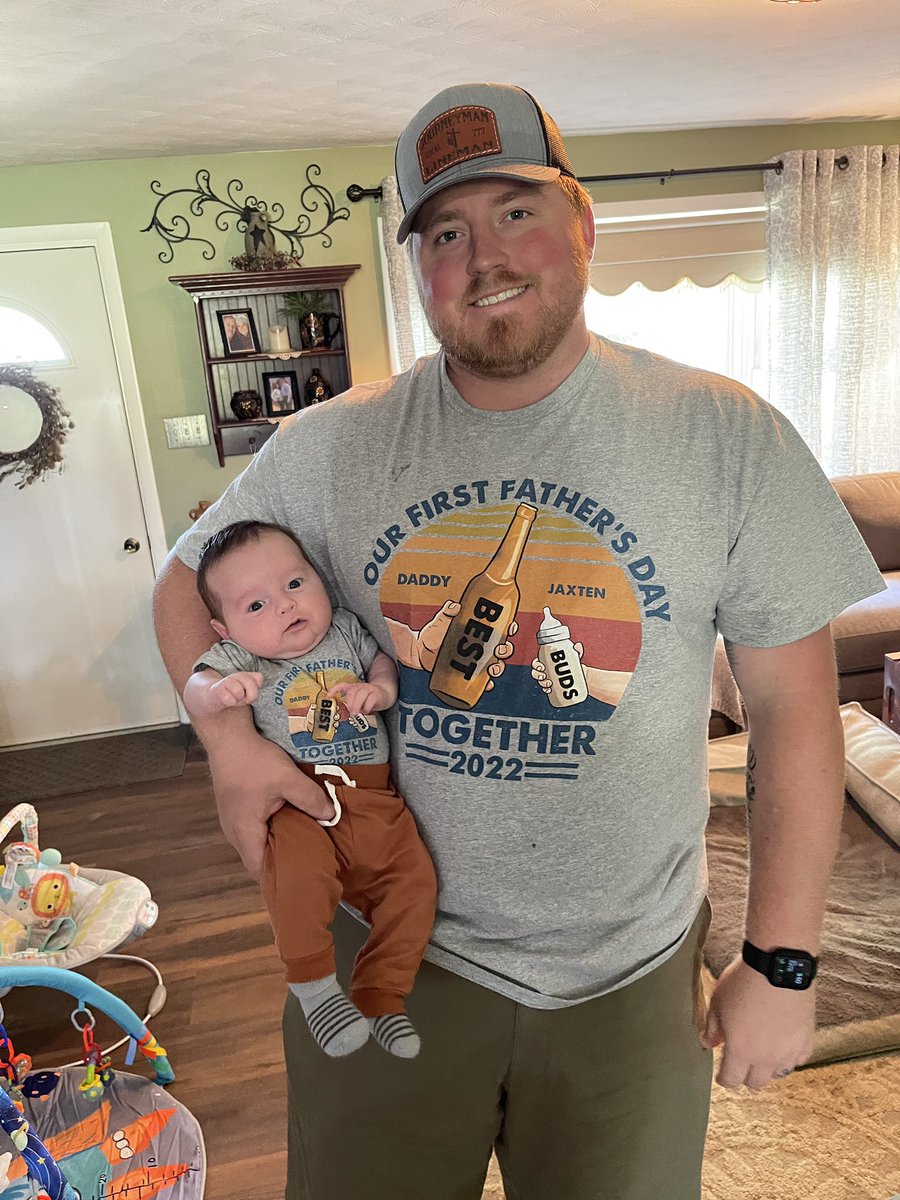 klahr11's tweet photo. Enjoying my first Father’s Day! https://t.co/3G6bdEITCT