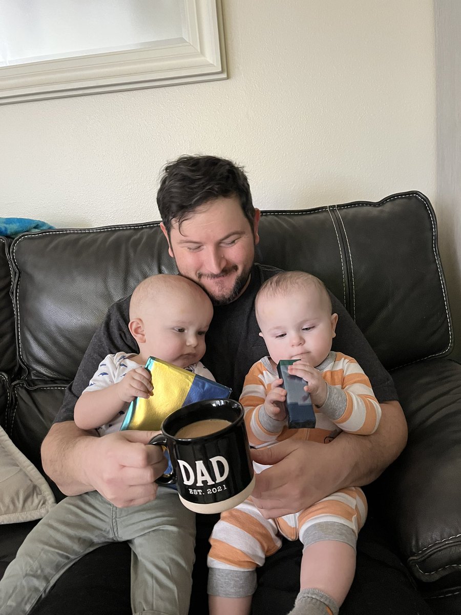 INTERNET SMASH tweet media