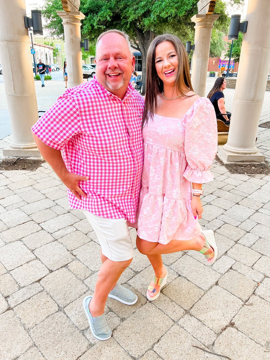 taylor_chilcoat's tweet photo. Happy Father’s Day to the best dad in the world! @MikeChilcoat Thank you for all of your dad jokes, amazing grilling skills, constant love and support. I love you so so much 👍🏼❤️ Hope you have had an amazing day. https://t.co/shnLFVdgHr