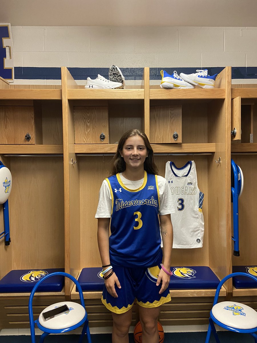 caseymiller119's tweet photo. thank you so much @MisericordiaWBB for an official visit!! I had a great time touring and getting to meet the coaches! @CoachJasonRhine https://t.co/mxbCEkdIgZ