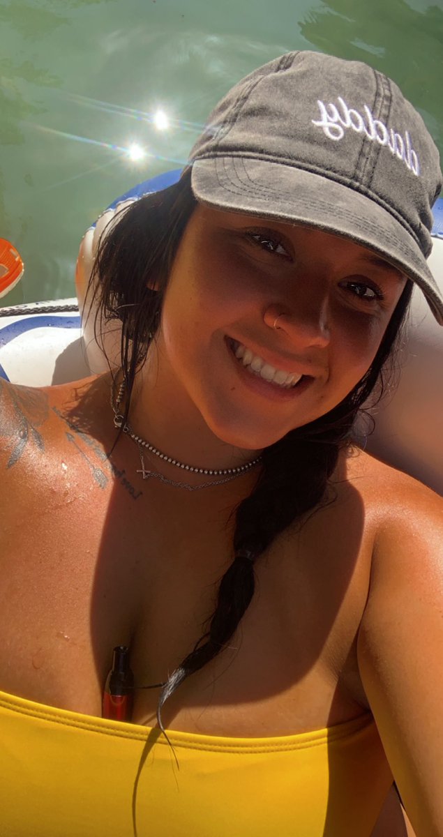 brittvasquez22's tweet photo. Can you tell I love being on the water &amp; in the sun https://t.co/DOHMExRG8v