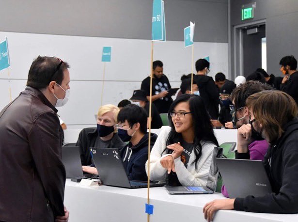 HackUTD's tweet photo. Another throwback post since we miss HackUTDVIII that much!! Donโt forget to stay in tune to find out what we are up to this Fall ๐คฉ๐
#hackathon #hackutd #utd #utdallas #whoosh #dallas #hack #coding https://t.co/xISjjGdA7F
