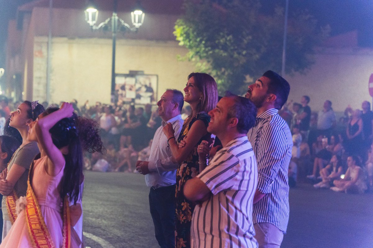 AytoArchena's tweet photo. 🎆🎶 Broche final a la semana grande de las fiestas del #CorpusArchena2022, con el espectáculo Piromusical a cargo de @PiroMurciana 😊 https://t.co/KOGjsYWFJO