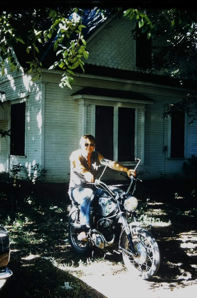 Branch9497's tweet photo. Celebrate today if your Dad was ever THIS cool.  Happy Father's day to all the great Dad's out there.  Miss ya pops! https://t.co/1vmf2S02nD